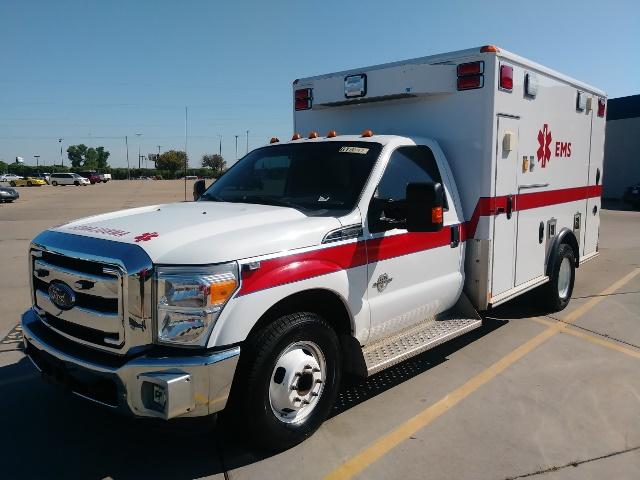 2013 FORD F350 AMBULANCE