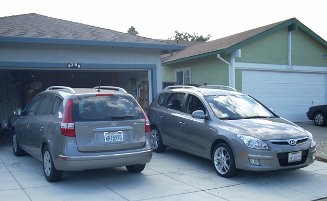 2011 HYUNDAI Elantra Touring