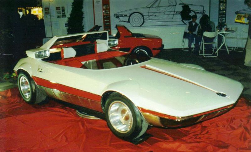 BERTONE Runabout